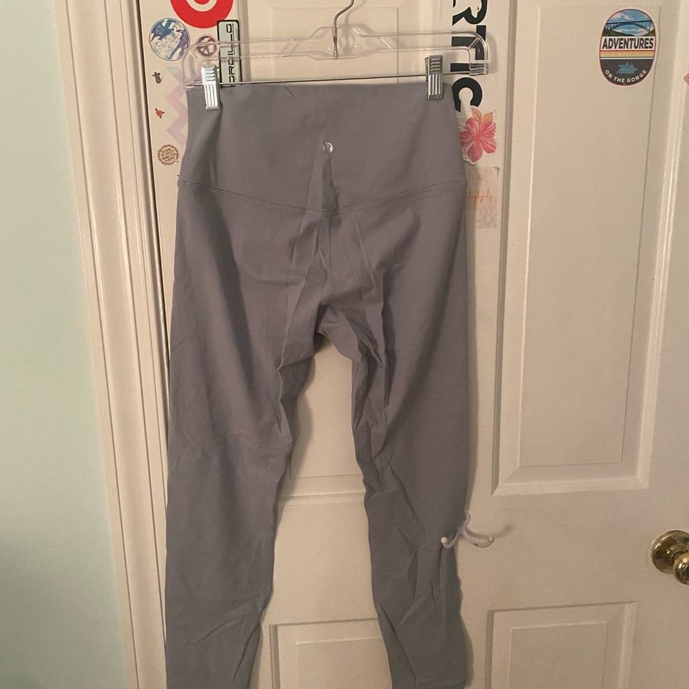 Lululemon size 6 align 25 inch chambray blue